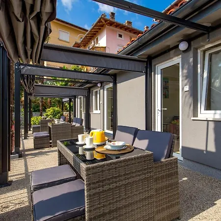Apartman Clara *