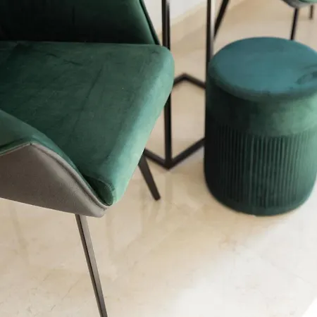 Clara Apartman *